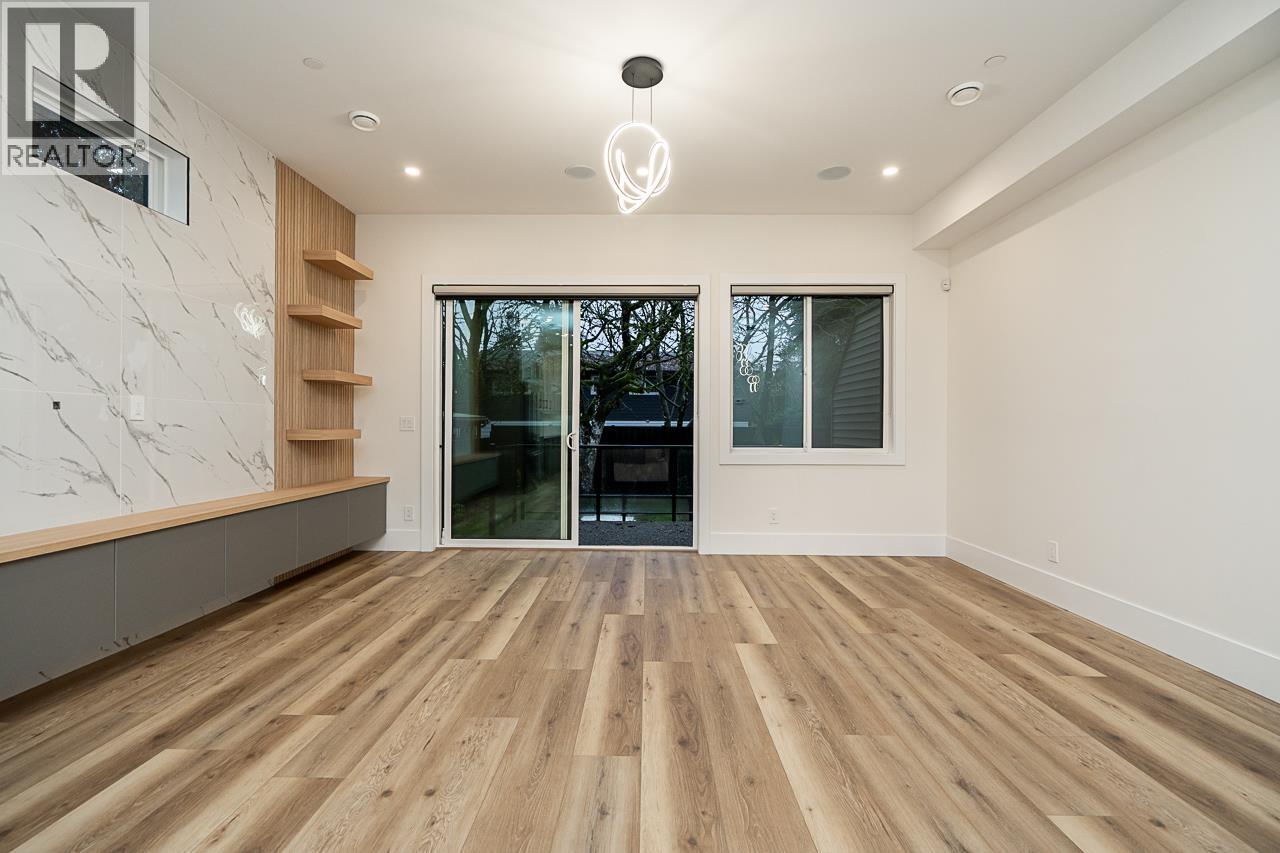 3055 YORK STREET, Port Coquitlam