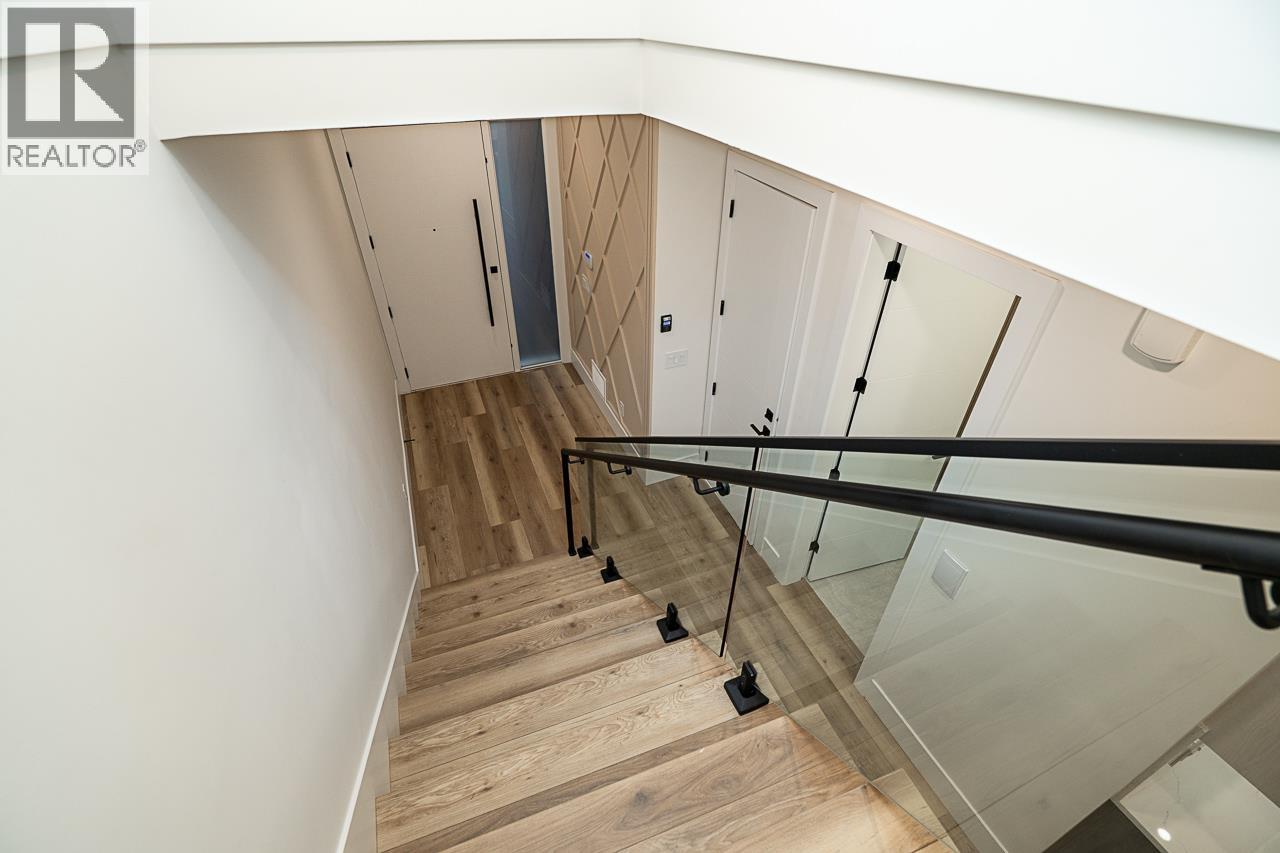 3055 YORK STREET, Port Coquitlam