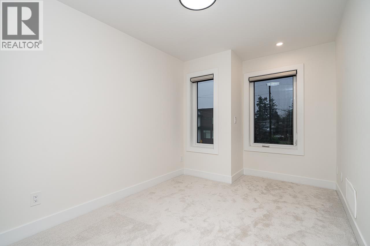 3055 YORK STREET, Port Coquitlam