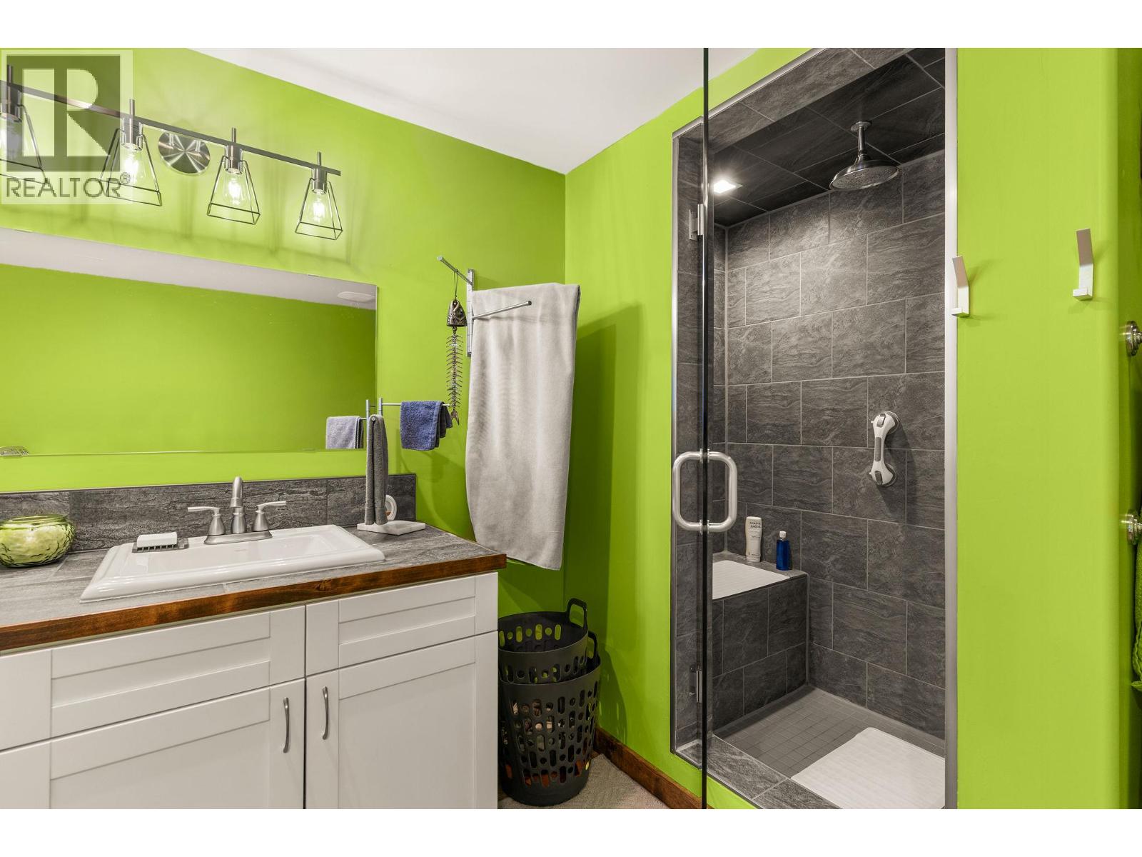  3463 Catherwood Road, Revelstoke