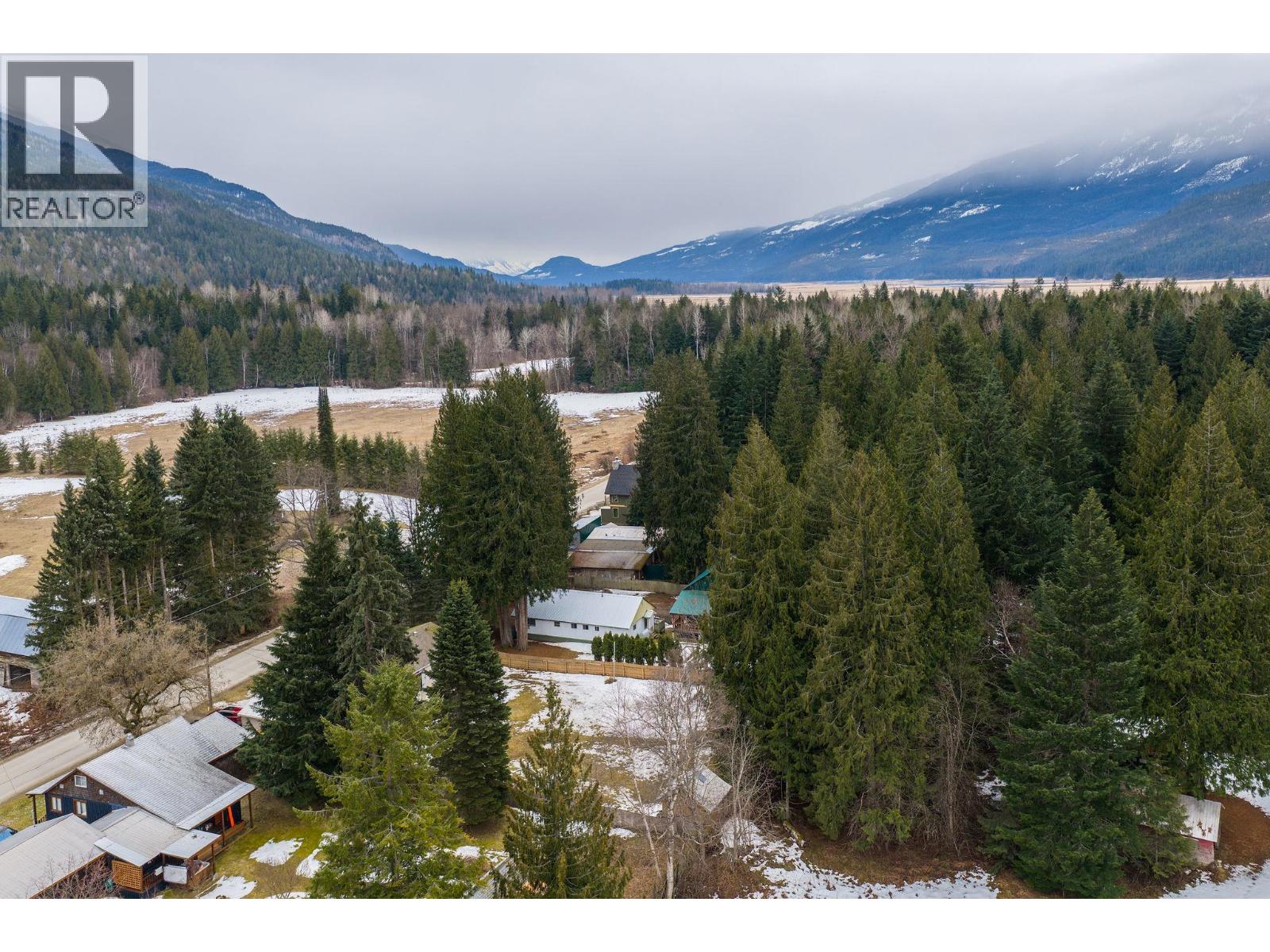  3463 Catherwood Road, Revelstoke