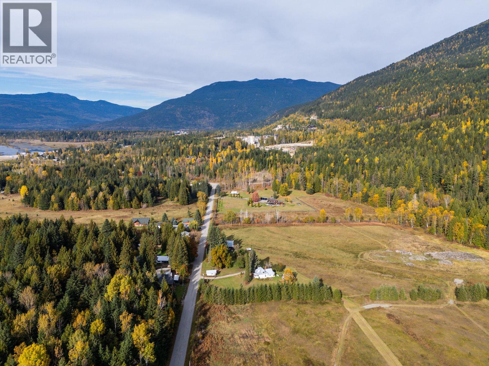  3463 Catherwood Road, Revelstoke