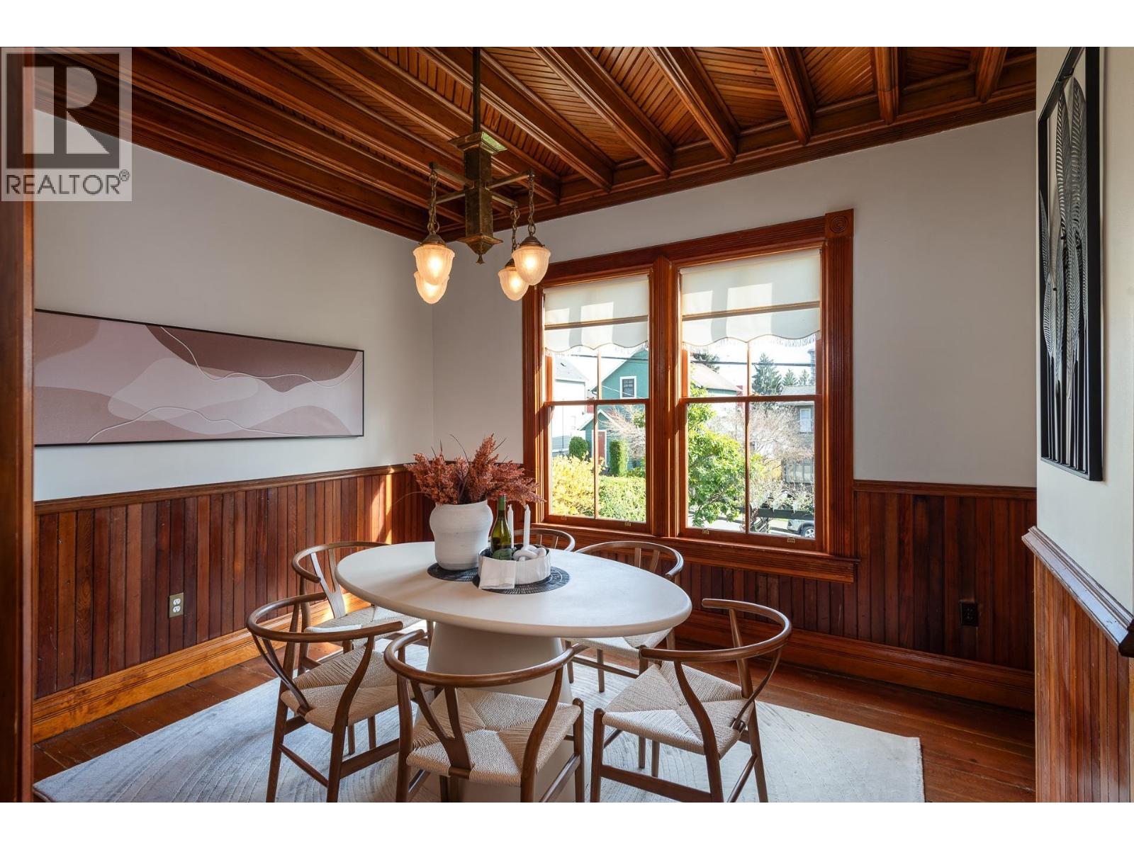 217 NINTH STREET, New Westminster