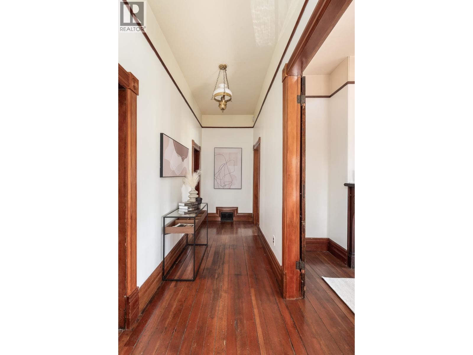 217 NINTH STREET, New Westminster