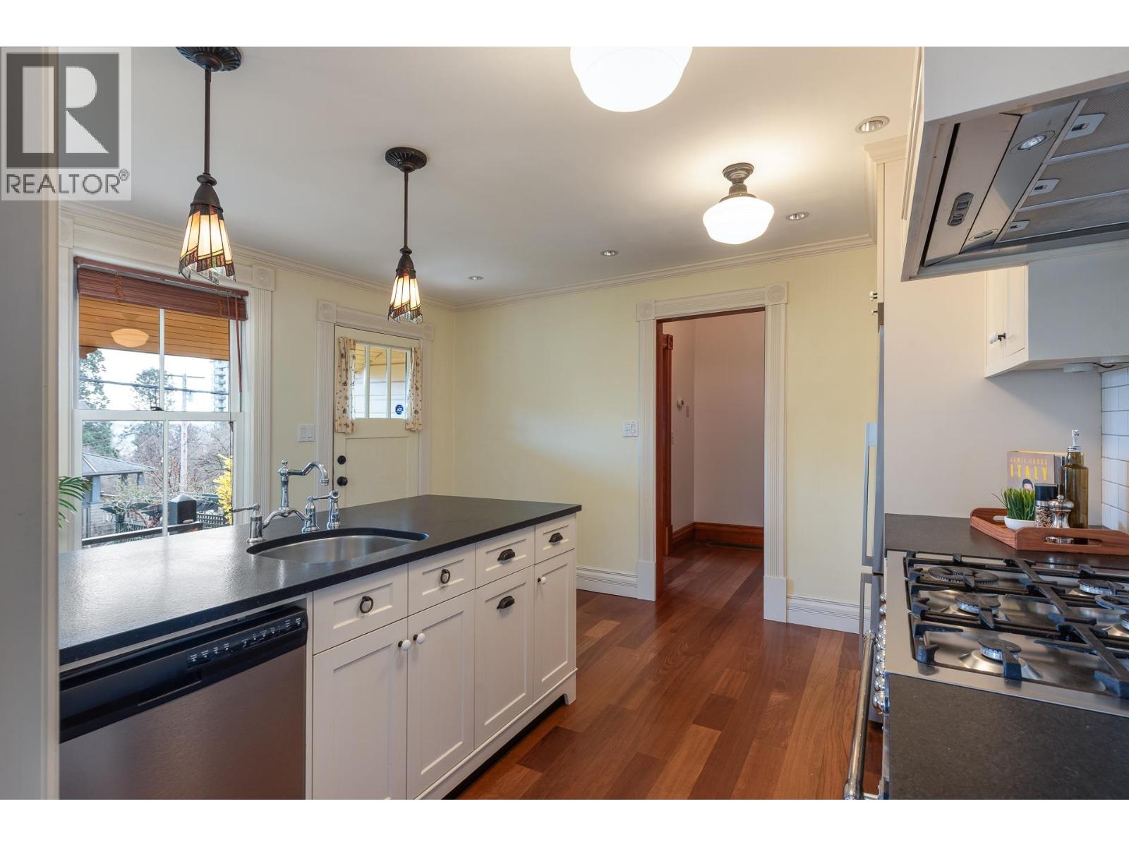 217 NINTH STREET, New Westminster