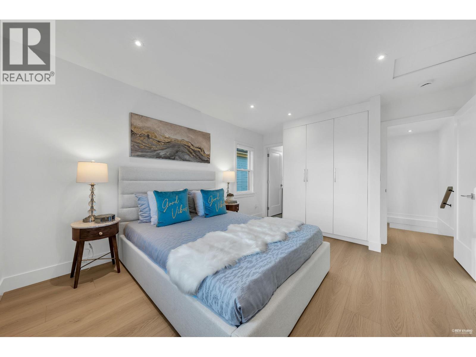 103 1125 CARTIER AVENUE, Coquitlam