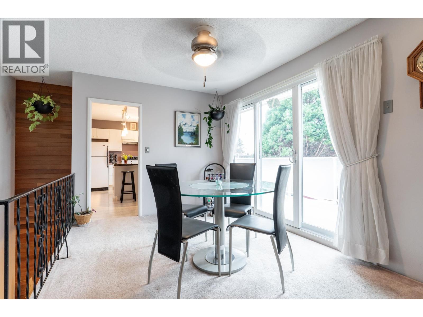 8140 FAIRDELL Crescent, Richmond