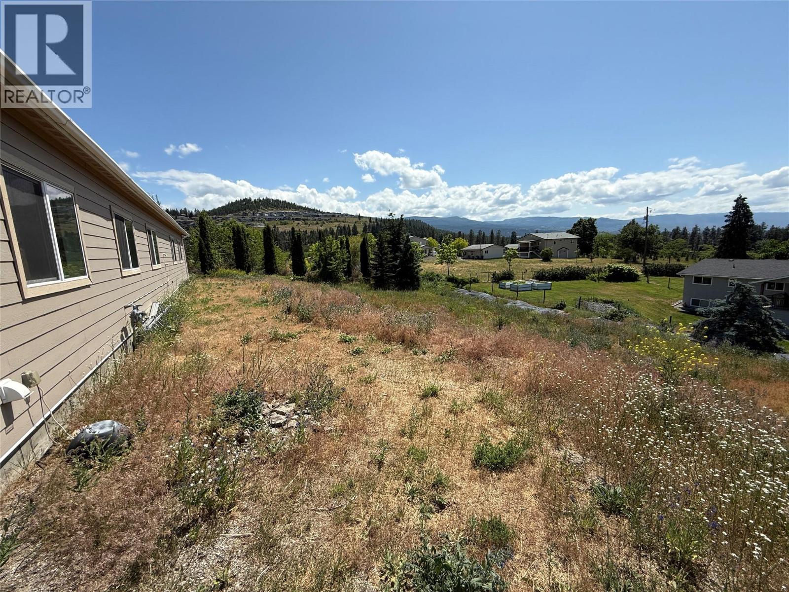  1605 Garner Road, Kelowna