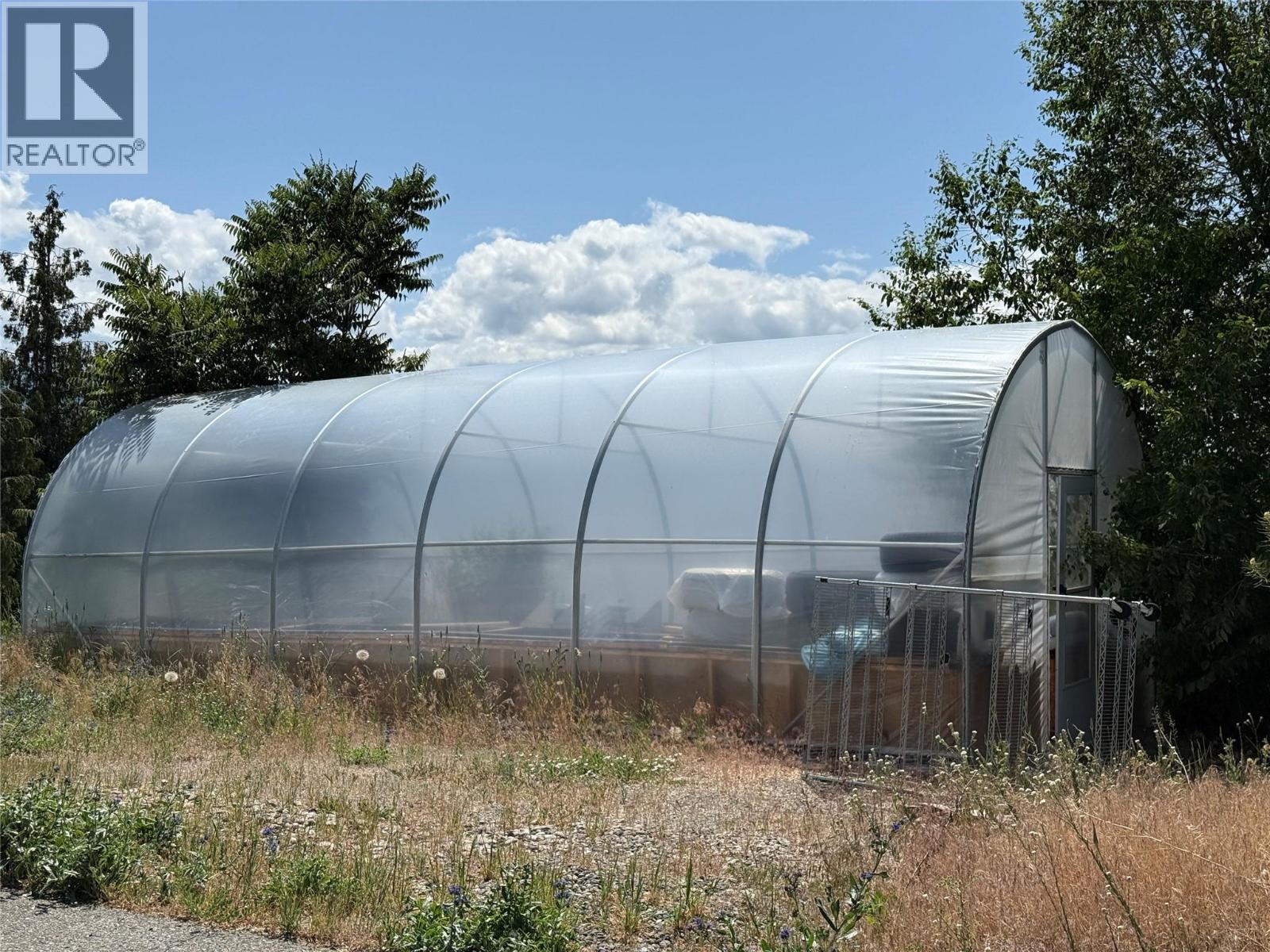  1605 Garner Road, Kelowna