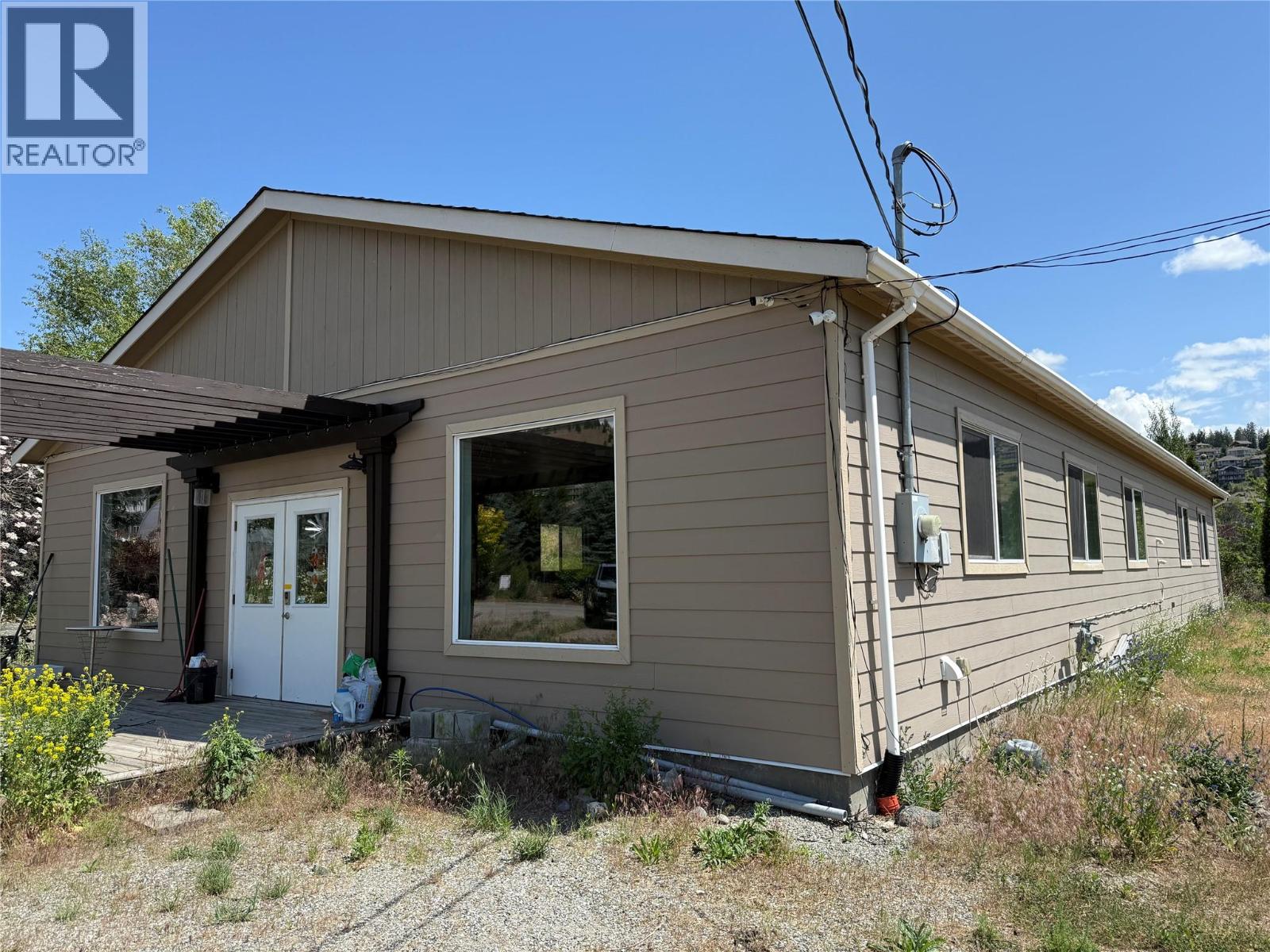  1605 Garner Road, Kelowna