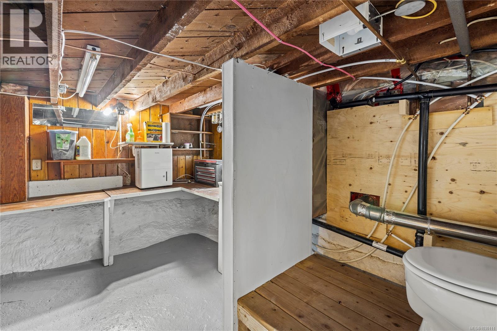 734 RAILWAY AVE - 21