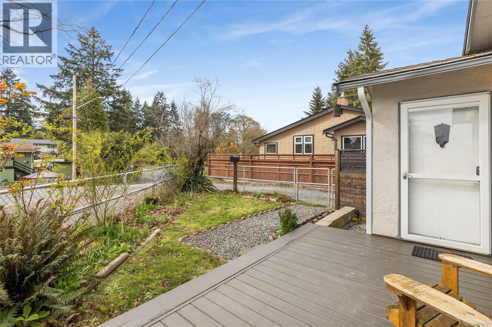 734 RAILWAY AVE - 31