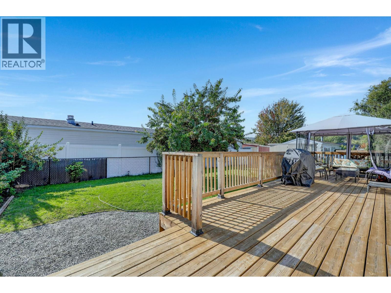 #34 8945 HWY 97N - 28