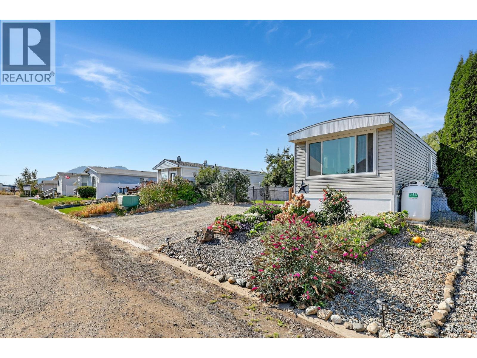 #34 8945 HWY 97N - 4