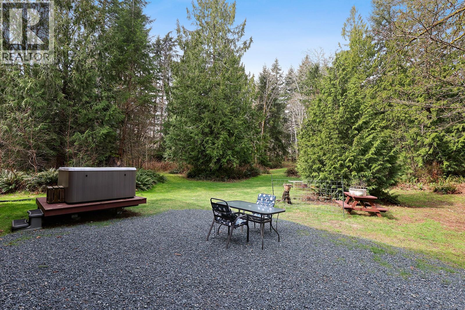 7889 MACARTNEY DR - 35