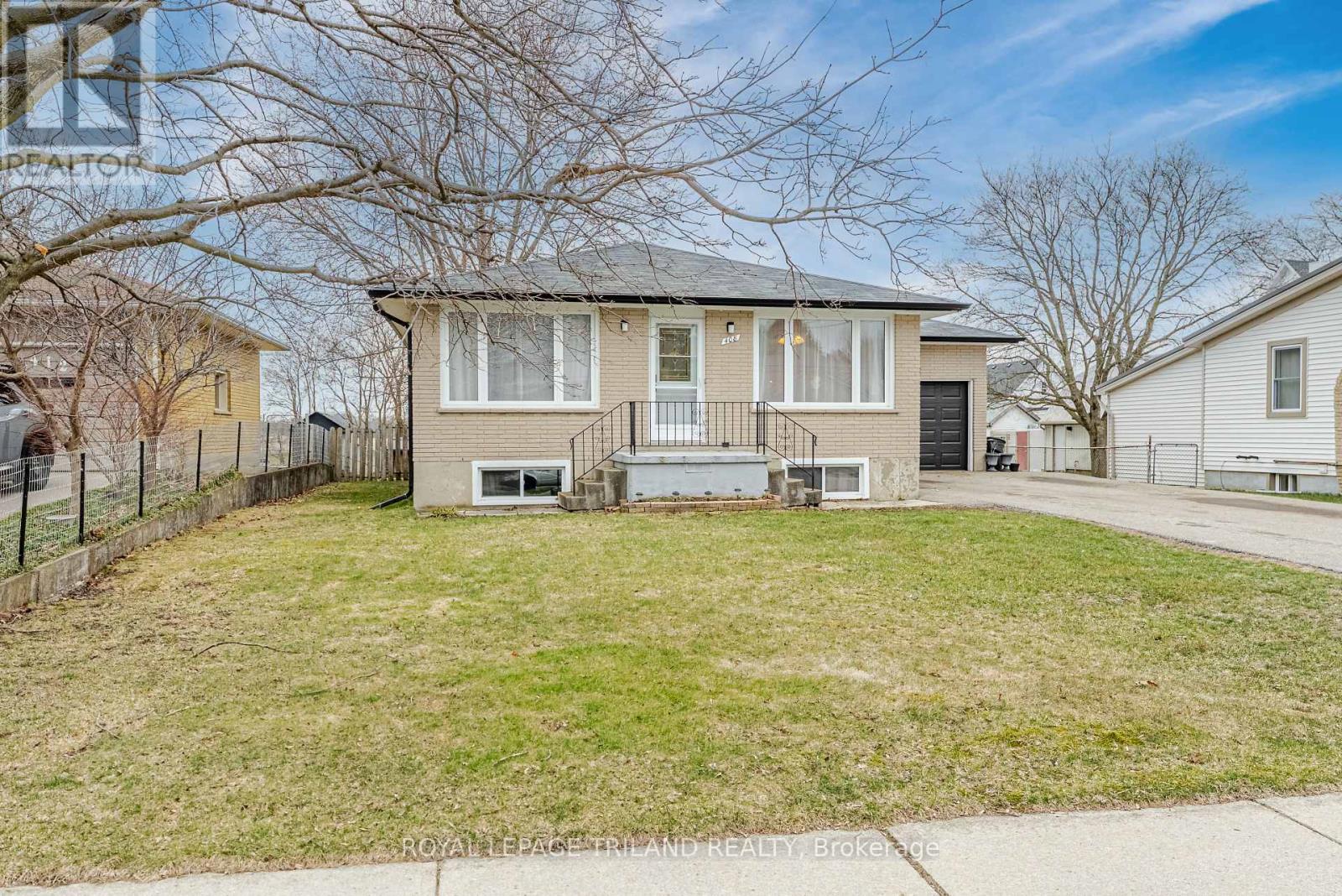 408 JOHN STREET - 3