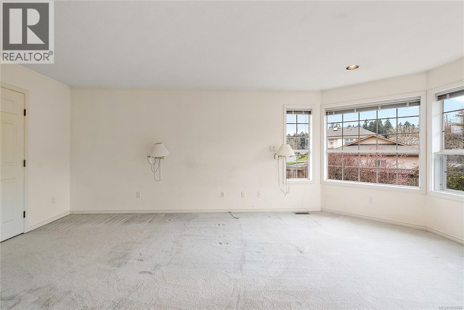 6024 COLUMBINE RD - 18