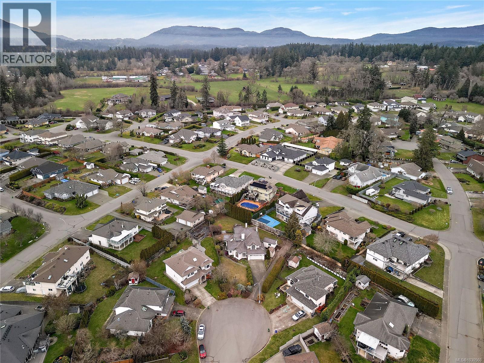 6024 COLUMBINE RD - 34