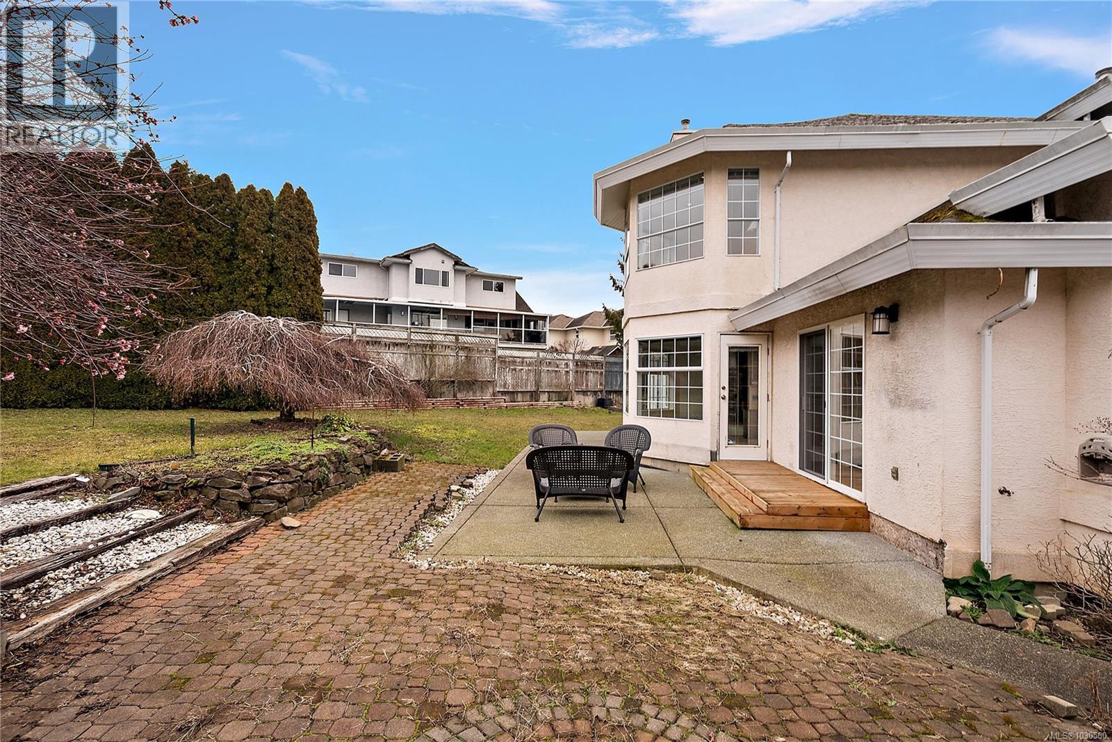 6024 COLUMBINE RD - 35