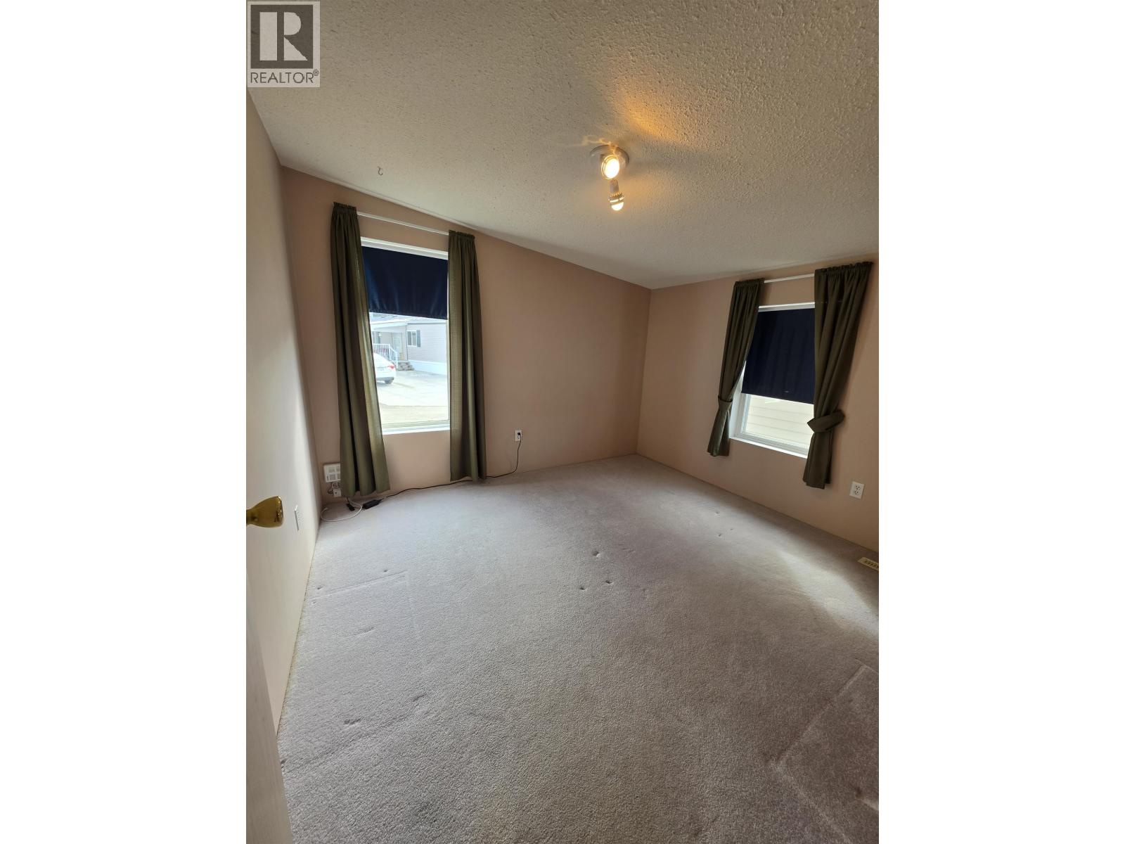 #45 370 WESTLAND ROAD - 19