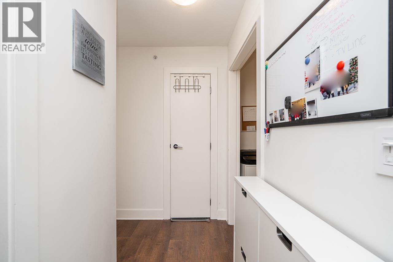 502 2036 W 10TH AVENUE, Vancouver