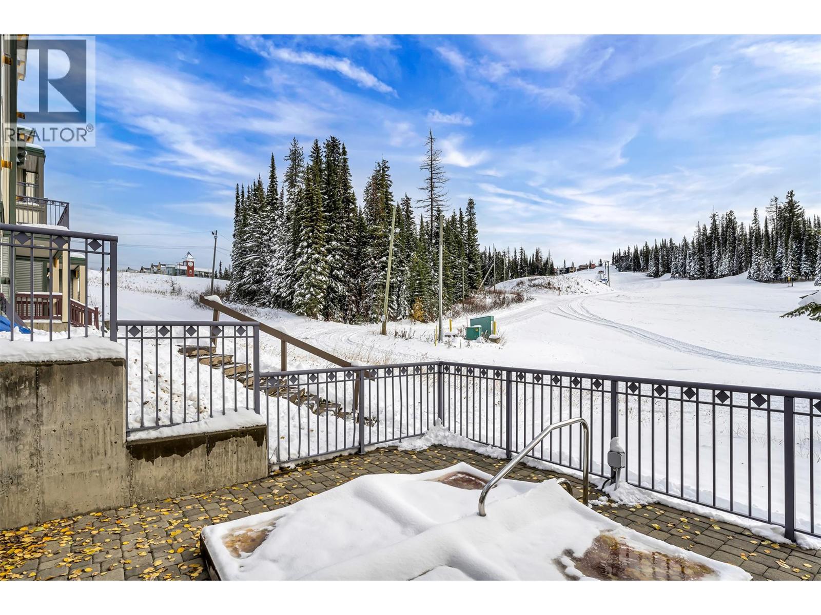 #306 9810 SILVER STAR ROAD - 39