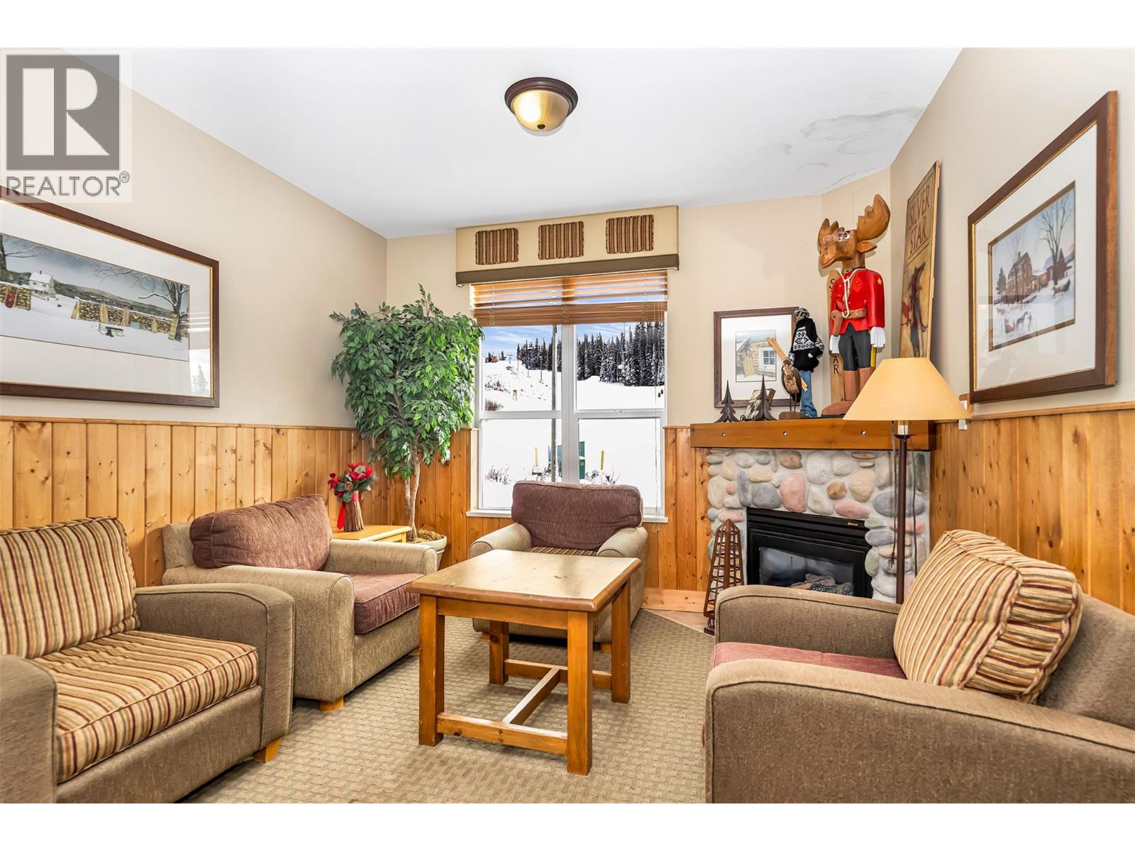 #306 9810 SILVER STAR ROAD - 42