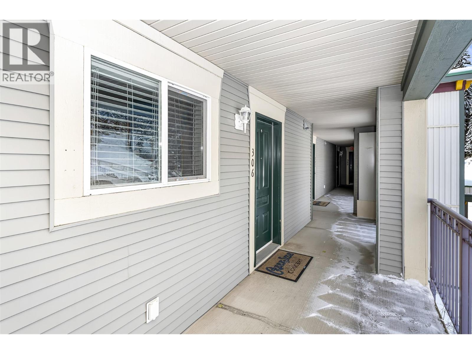 #306 9810 SILVER STAR ROAD - 33