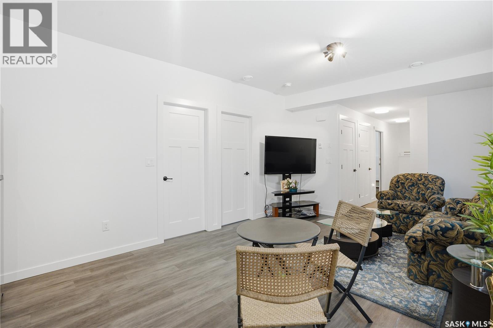 194 SHARMA LANE - 36