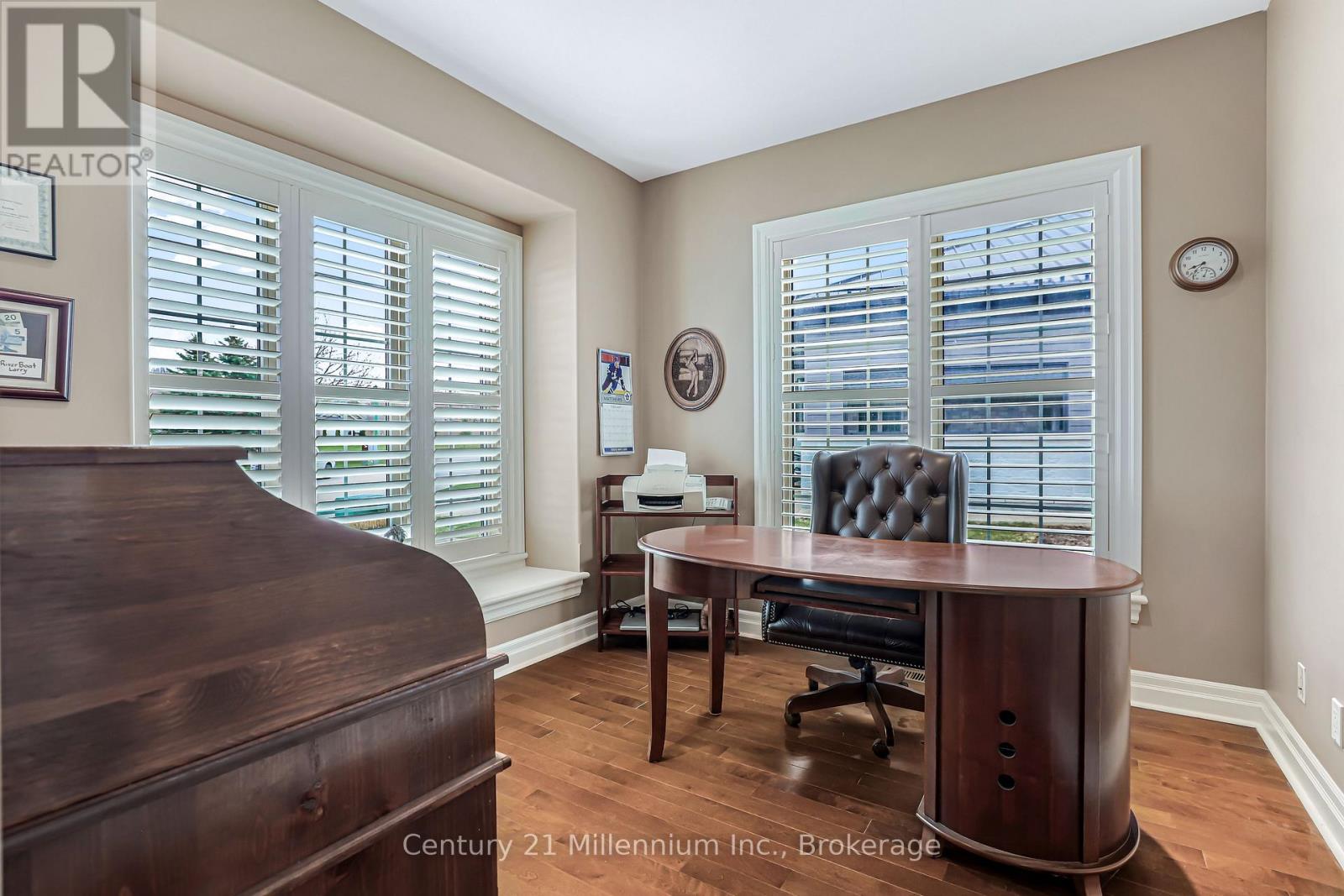 6 GLEN ABBEY COURT - 27
