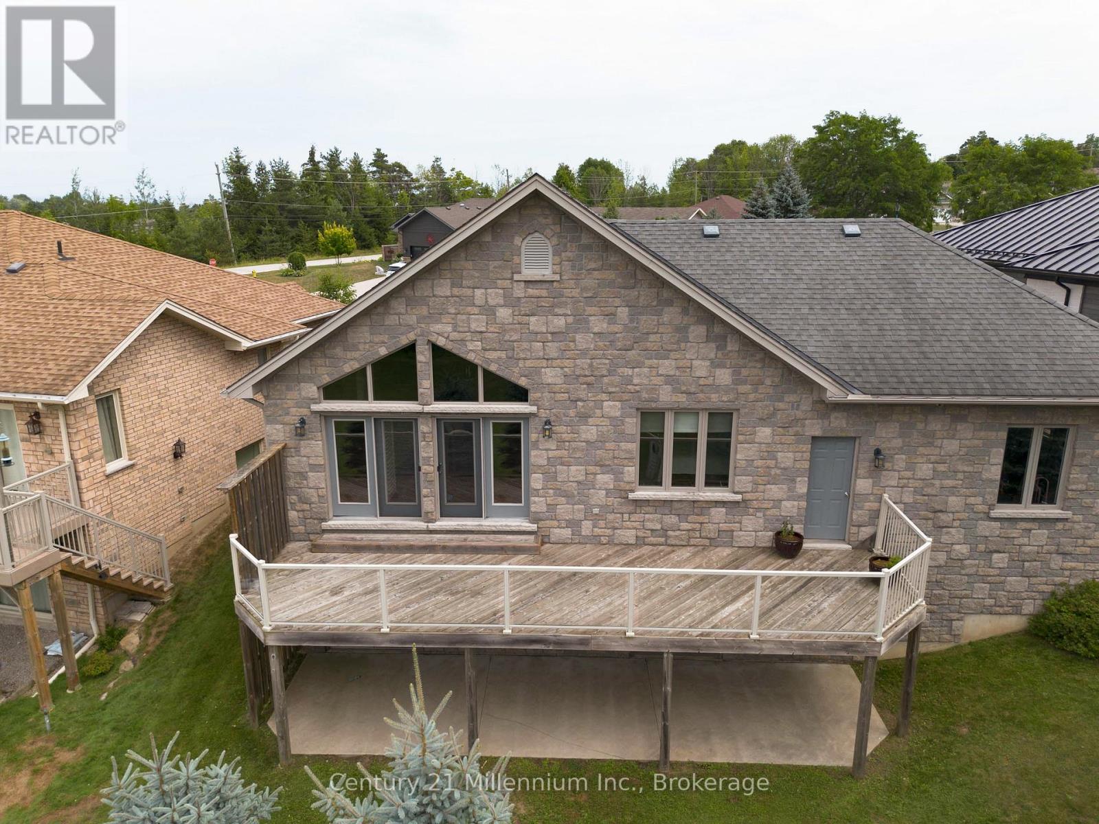 6 GLEN ABBEY COURT - 38