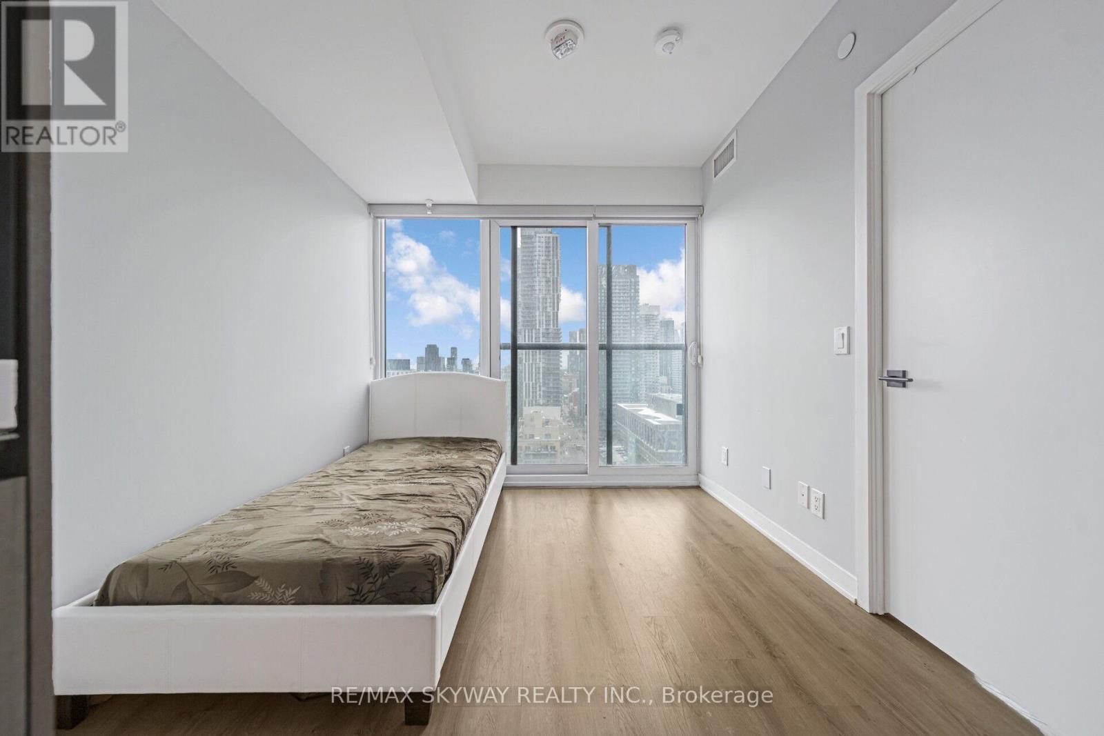 2101 - 319 JARVIS STREET — photo 35