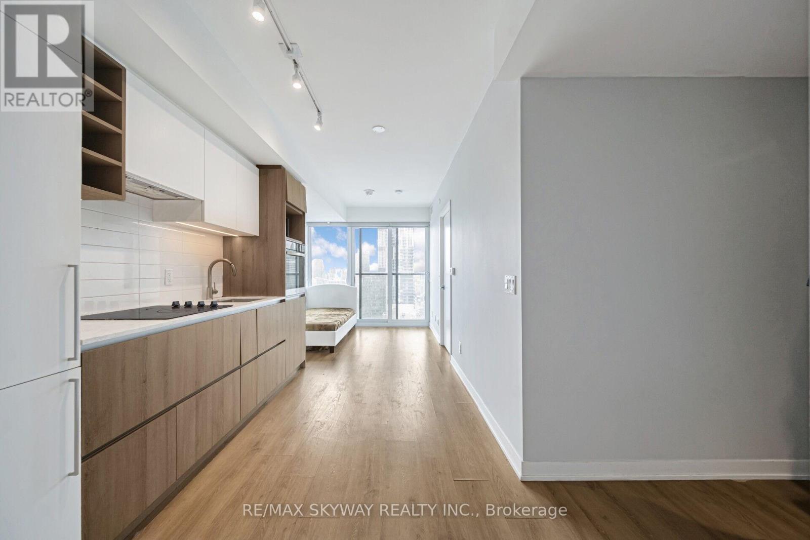 2101 - 319 JARVIS STREET — photo 37