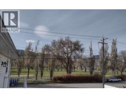 102 940 Oakville Street, Penticton