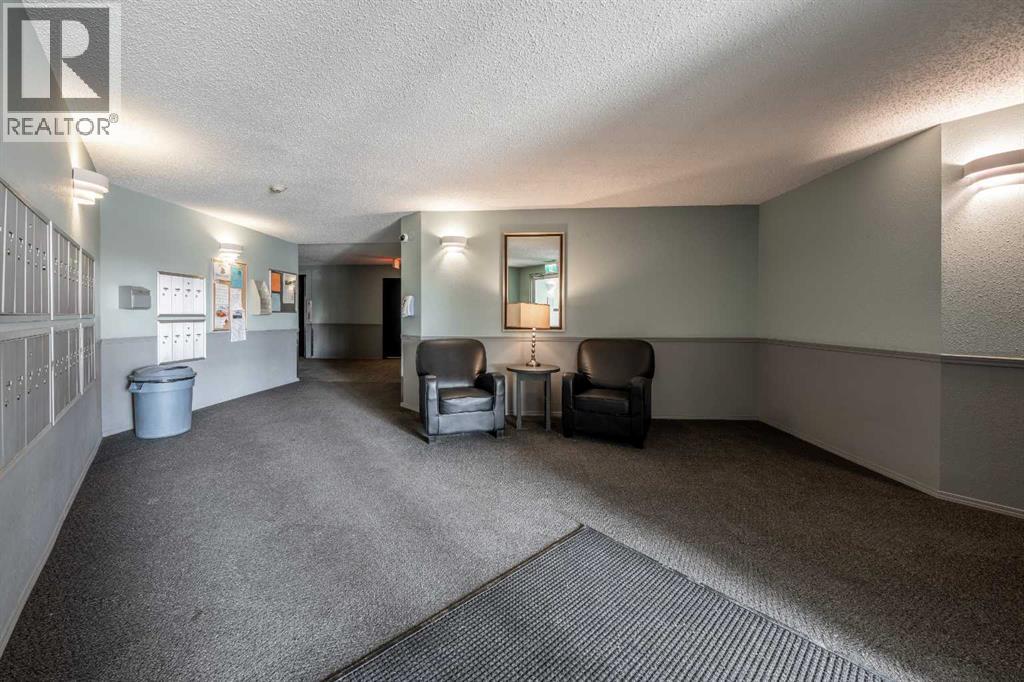 Single Family House for Sale in   Dover Point SE Dover Calgary 