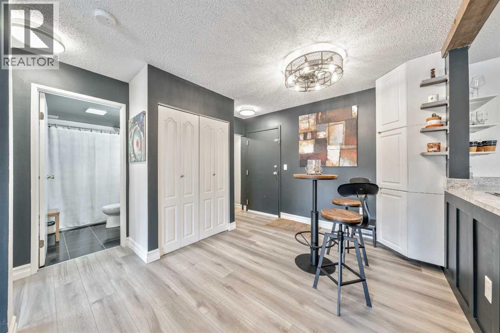 Single Family House for Sale in   Dover Point SE Dover Calgary 