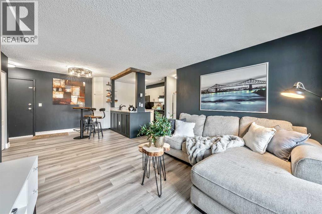 Single Family House for Sale in   Dover Point SE Dover Calgary 