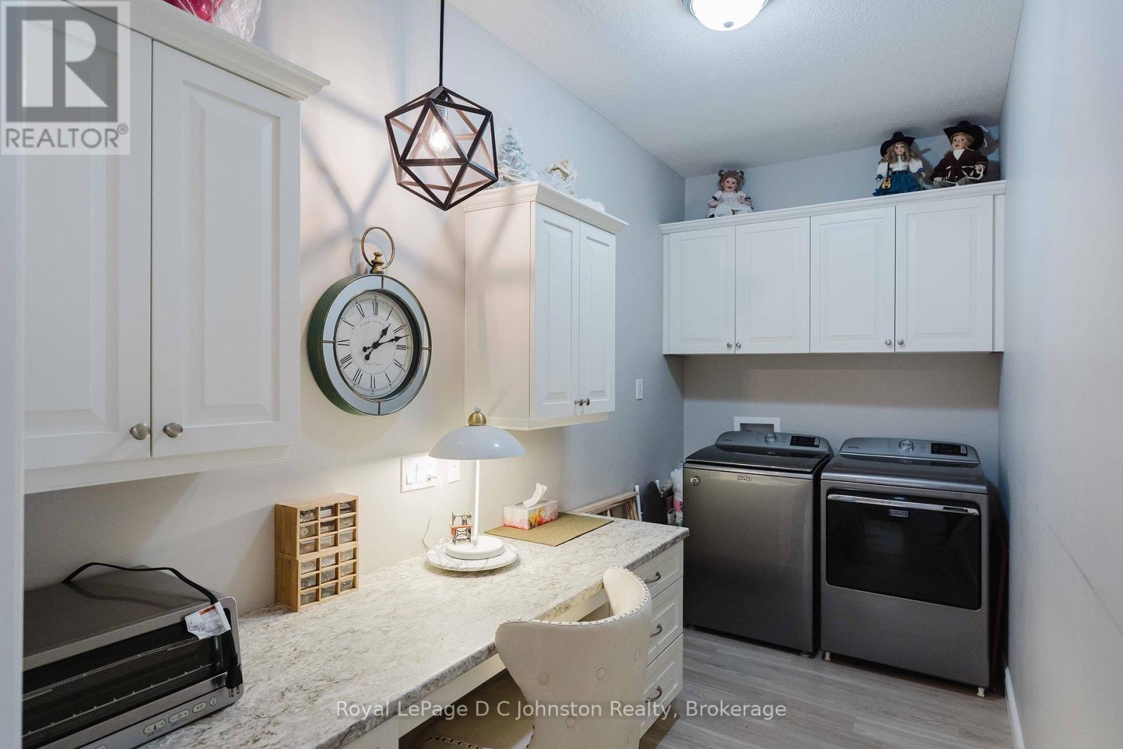 1062 WATERLOO STREET - 9
