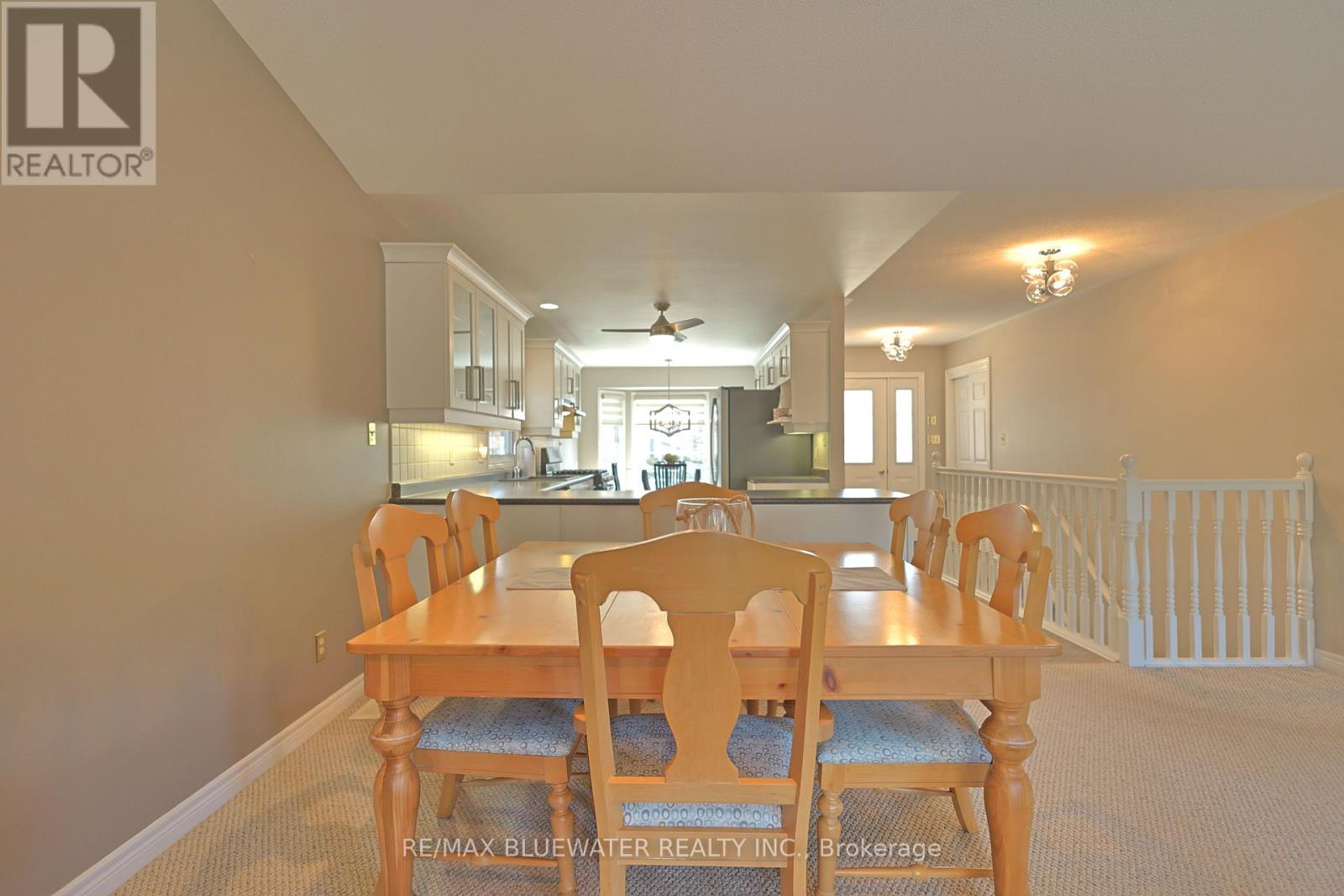 8 - 9826 NORTHVILLE CRESCENT Property Photo