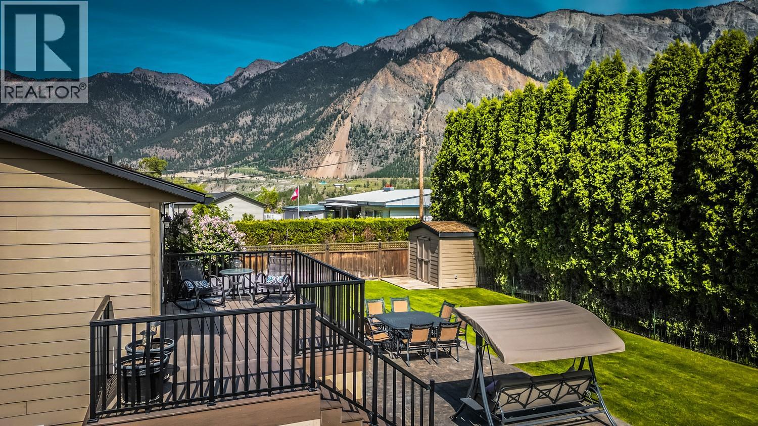692 Summers Street, Lillooet