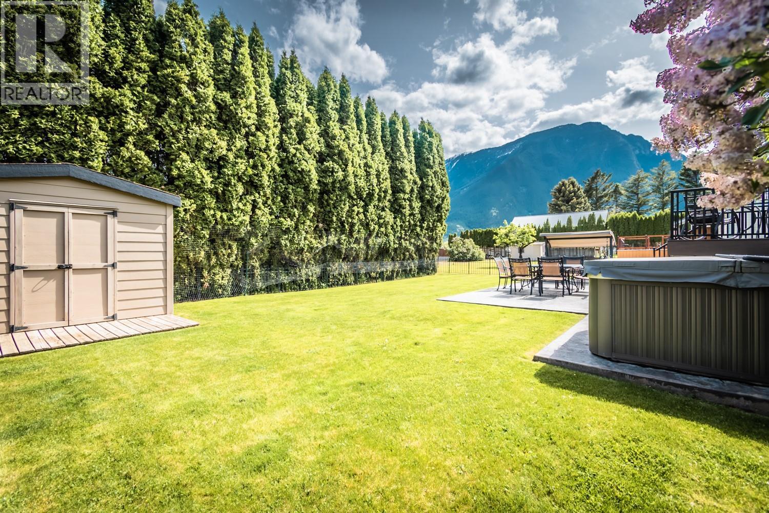 692 Summers Street, Lillooet