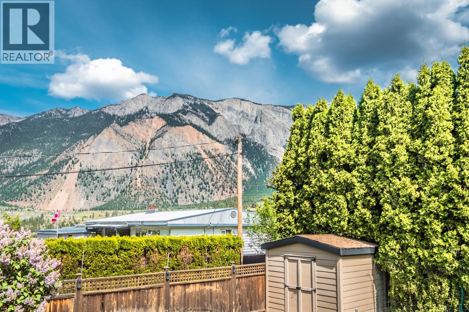 692 Summers Street, Lillooet