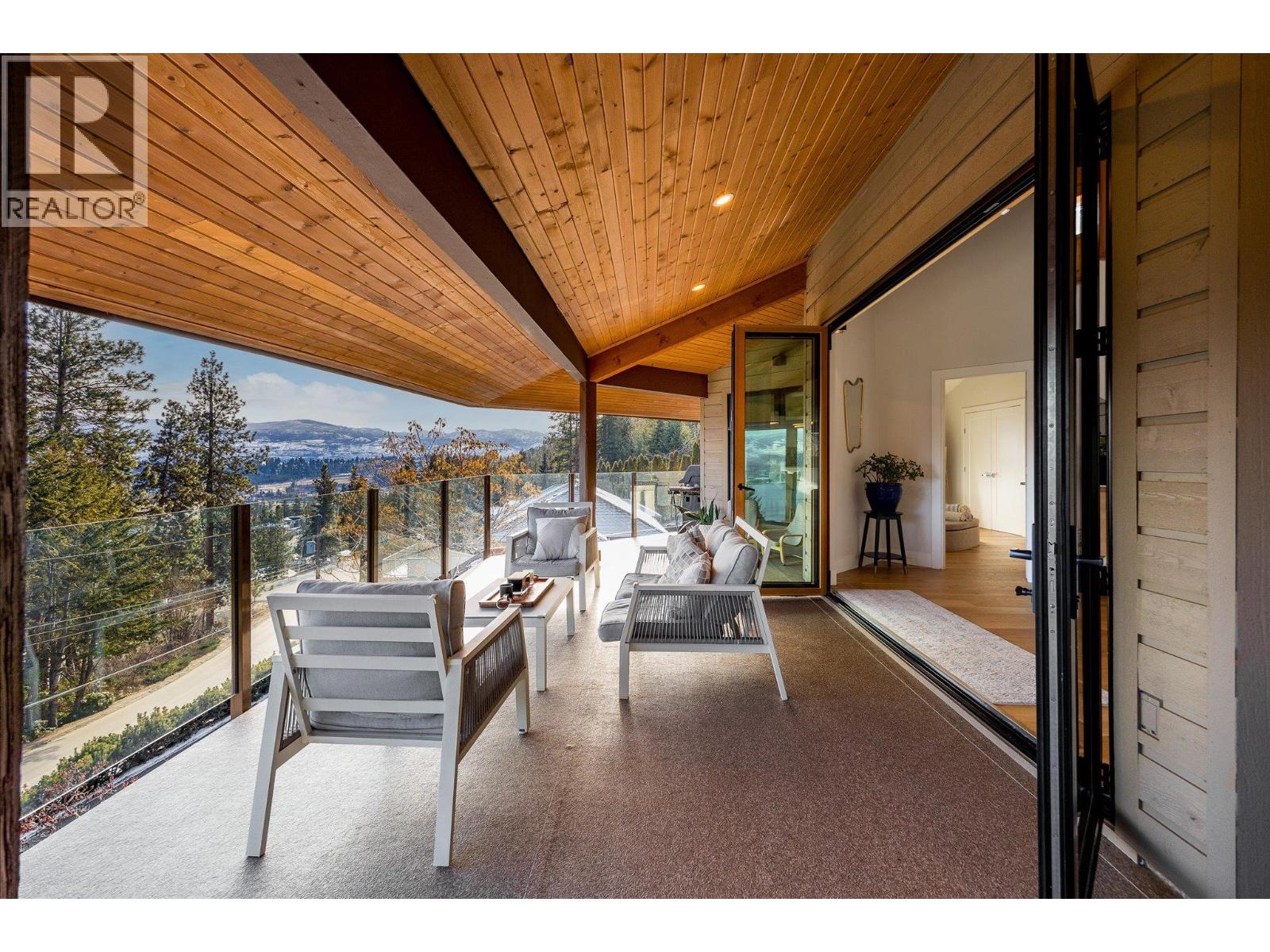  1446 Scott Crescent, West Kelowna