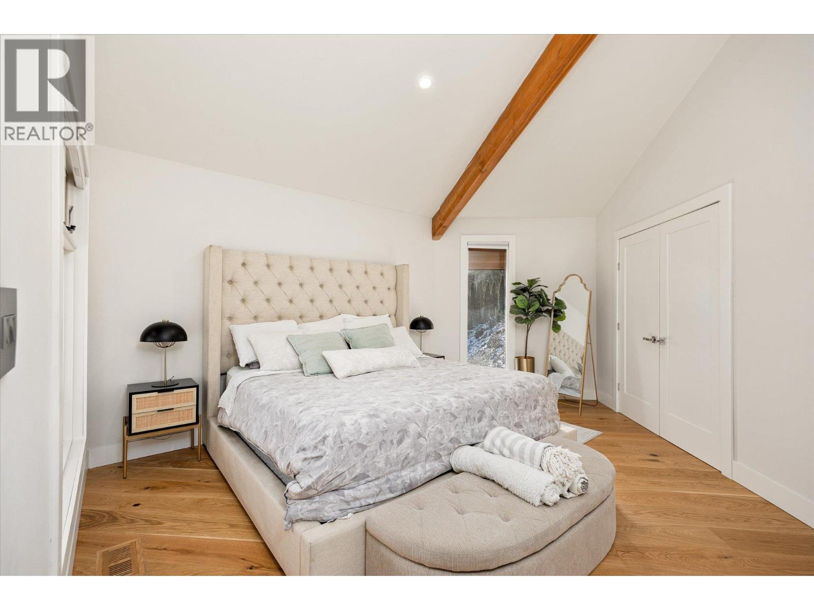  1446 Scott Crescent, West Kelowna