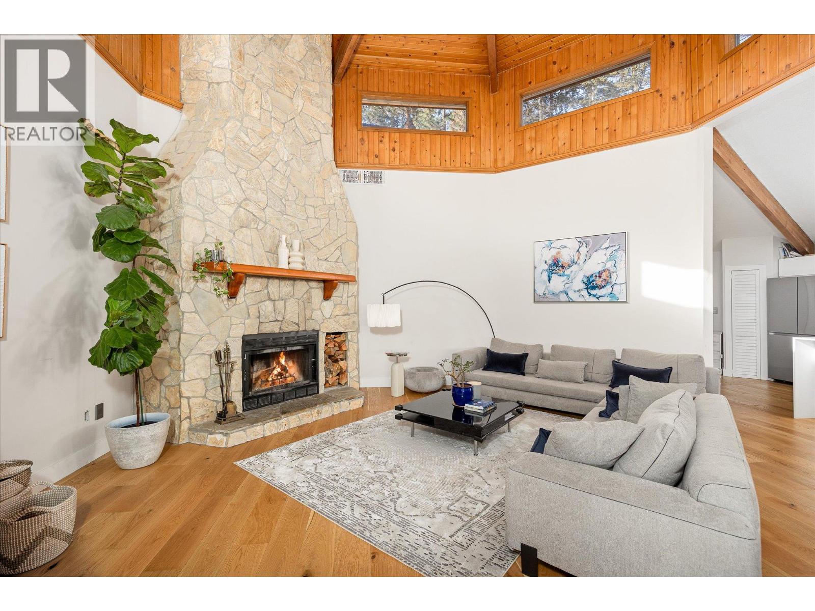  1446 Scott Crescent, West Kelowna