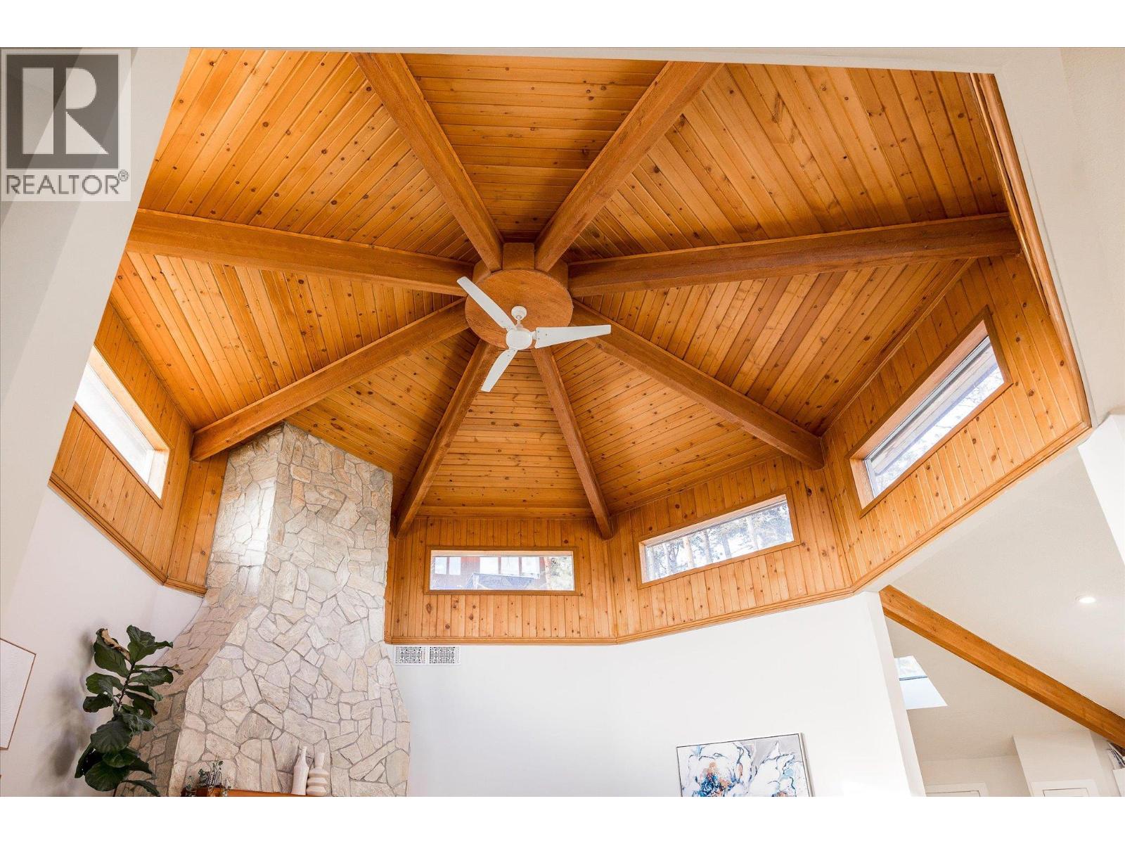  1446 Scott Crescent, West Kelowna