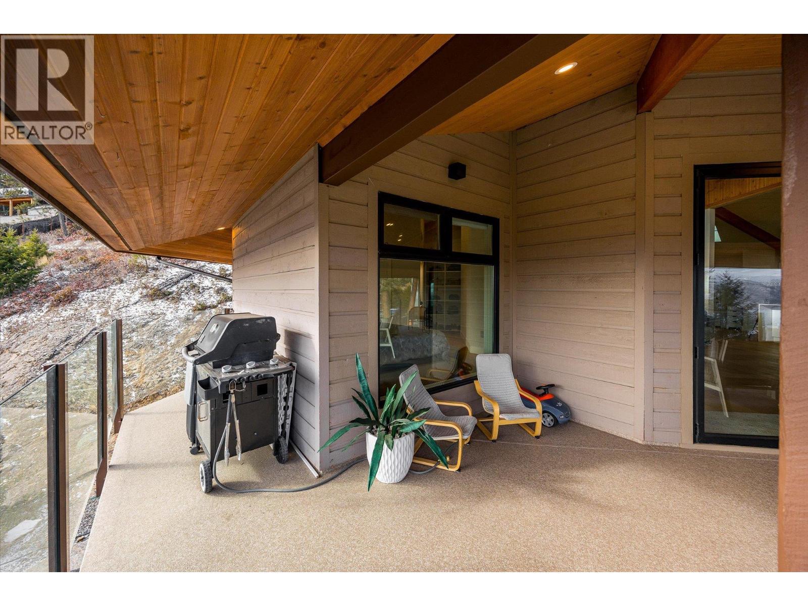  1446 Scott Crescent, West Kelowna