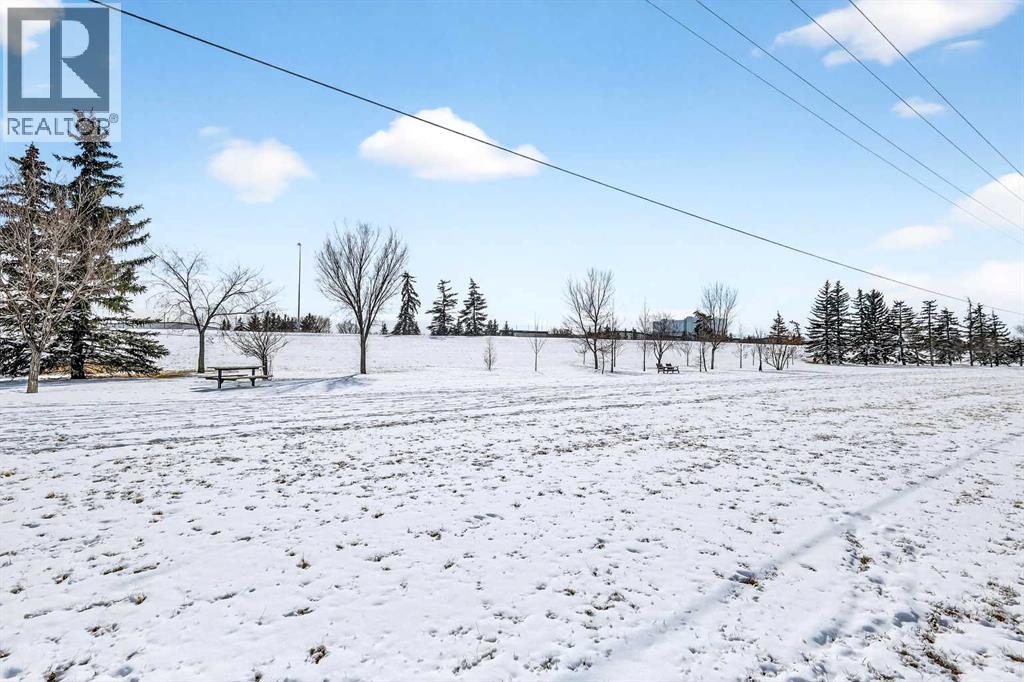 Single Family House Bungalow for Sale in  Dovercrest Drive SE Dover Calgary 