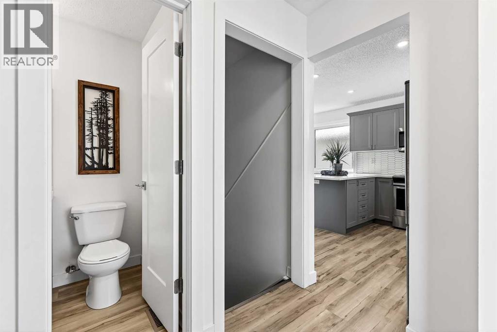 Single Family House Bungalow for Sale in  Dovercrest Drive SE Dover Calgary 