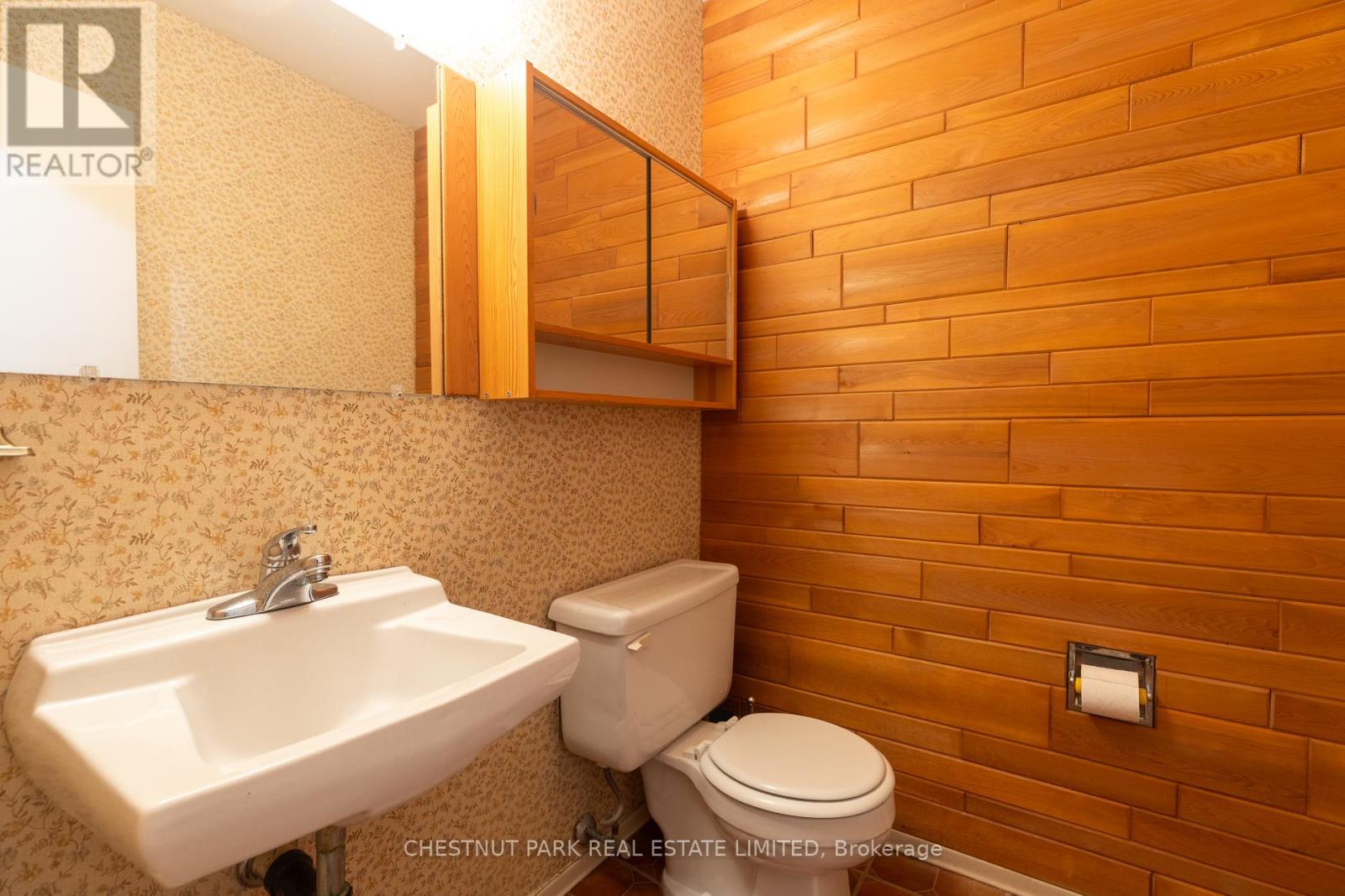 #56 107 BURROWS HALL BOULEVARD - 15